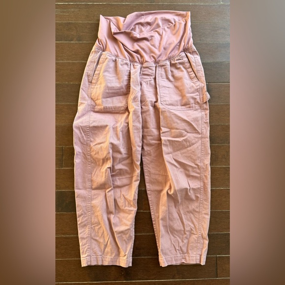 Old Navy Maternity Work Pants - Size M - Light Pink - Picture 2 of 4
